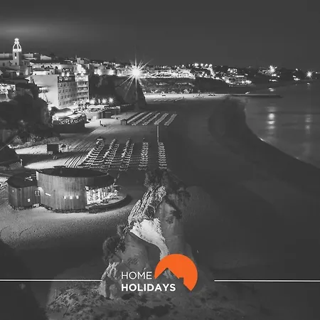 #101 T1 Bicos Flat D By Holidays Appartement *